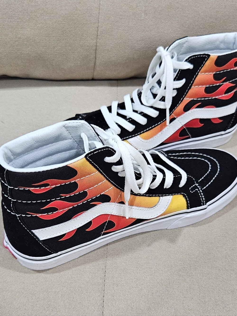 Vans Sk8 Hi Reissue Flames SIZE 10